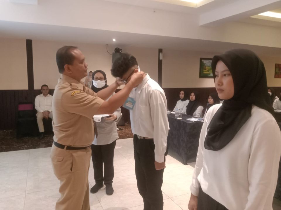 Kepala BLKPMI Jabar Yanu Krisdiyan saat membuka Pelatihan Ready to Work Abroad bagi Pekerja Migran Indonesia asal Jabar angkatan 3 dan 4.