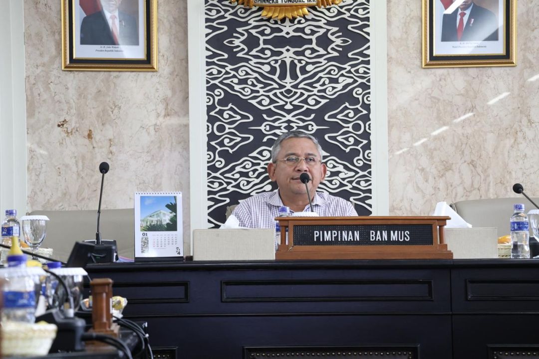 Wakil Ketua DPRD Jawa Barat Achmad Ru’yat pimpin rapat Banmus Dewan Perwakilan Rakyat Daerah Jabar, Kota Bandung, Jumat (23/2/22024).