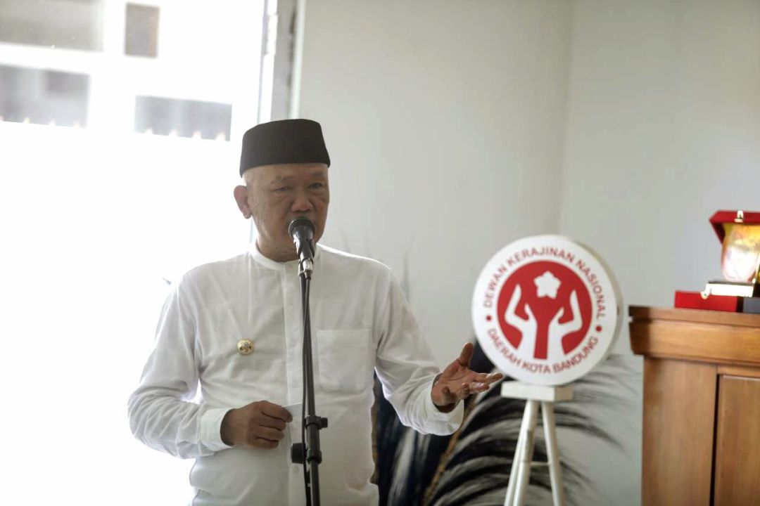 Pj Walikota Bandung Bambang Tirtoyuliono.