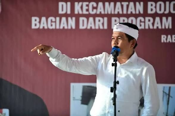 Gubernur Jabar Dedi Mulyadi 